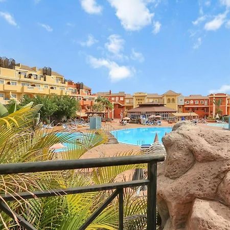 فيلا Luxury House Granada Park أرونا المظهر الخارجي الصورة